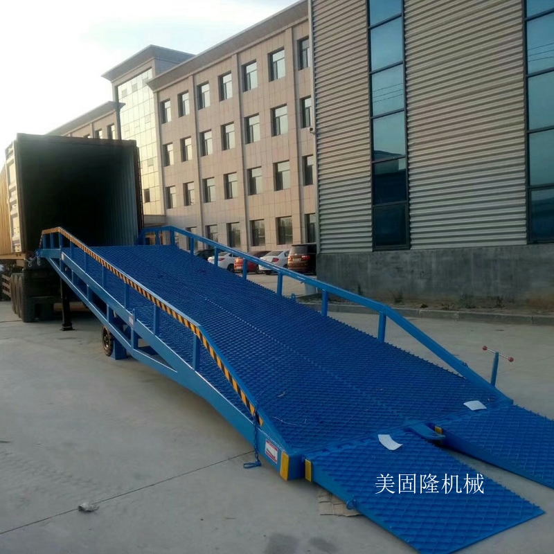 青岛移动式液压登车桥厂家