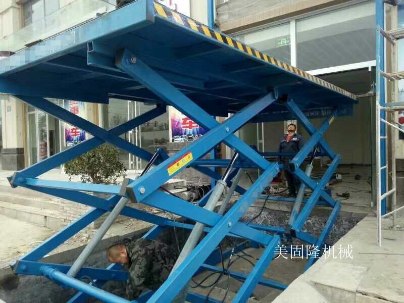 青岛双跨式固定升降机厂家