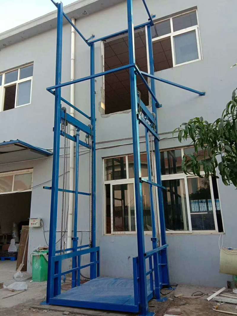 青岛简易小型货梯